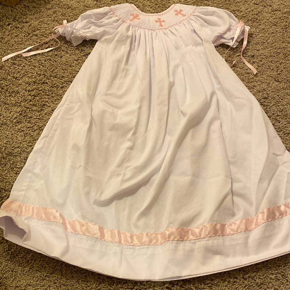 Cross dress, size 6, great condition